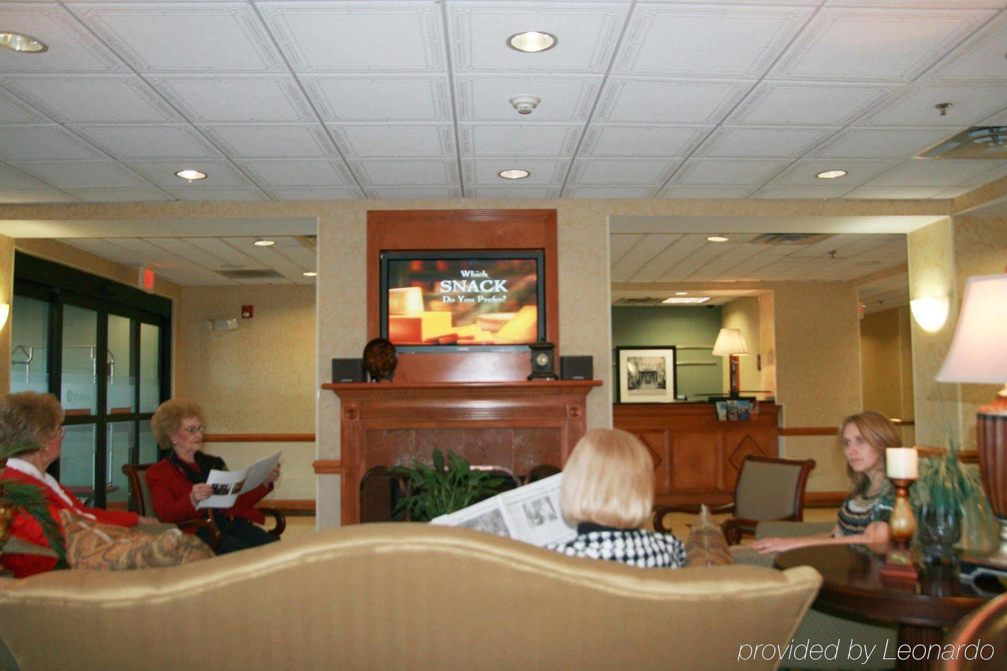 Hampton Inn Fort Payne Interior photo